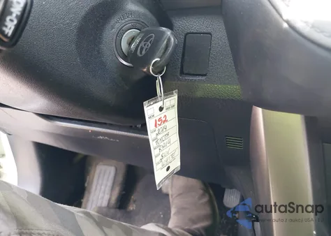 2014 Toyota Rav4 Le z USA, uszkodzony, nr VIN JTMBFREV9ED090846